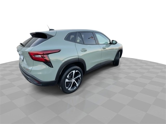 Certified 2024 Chevrolet Trax RS w/ Driver Confidence Package image 8