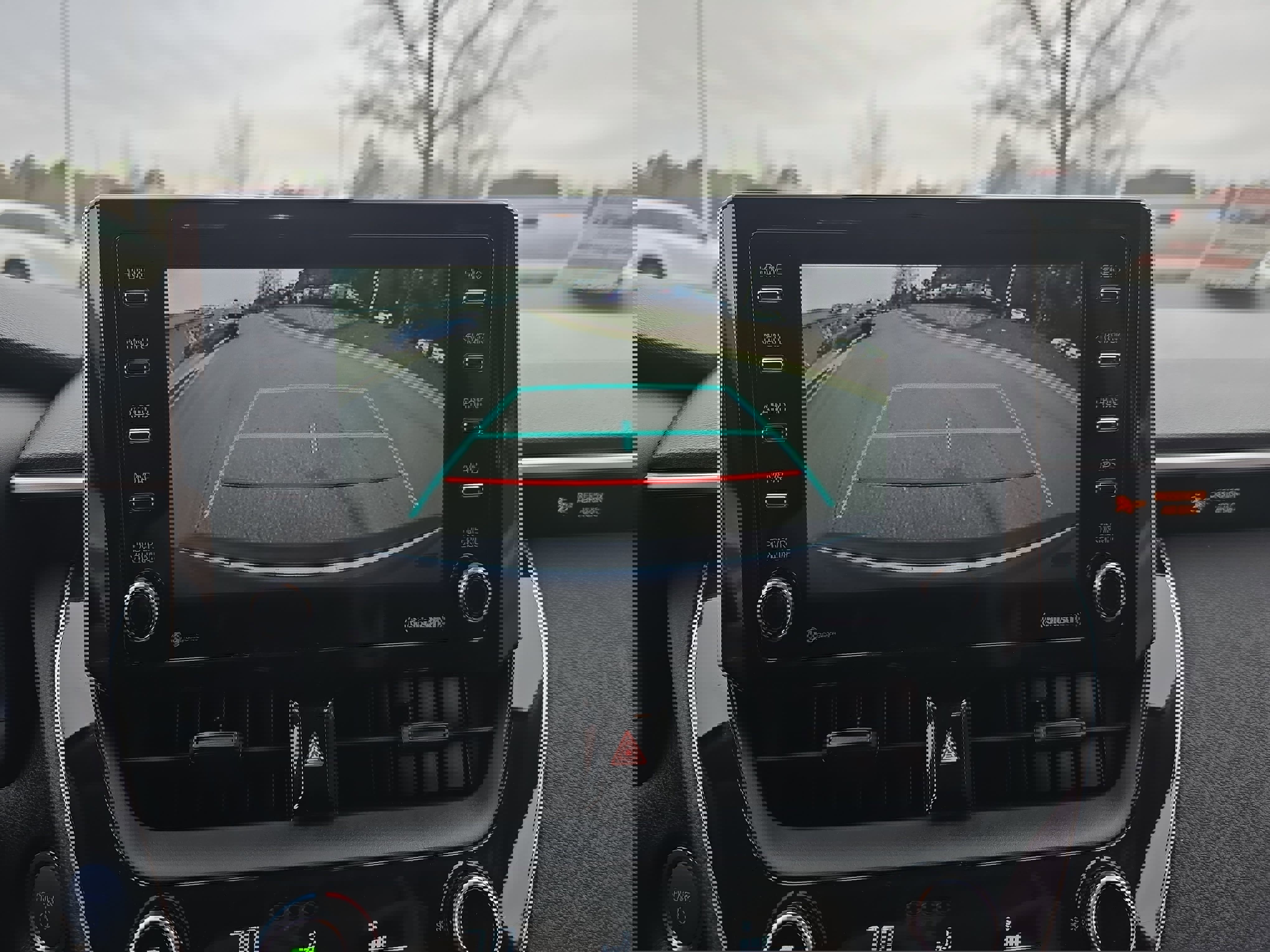 Used 2021 Toyota Corolla LE image 24