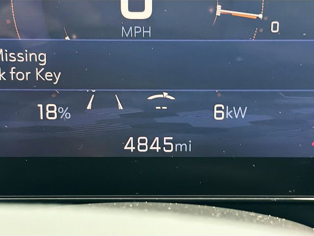 New 2025 Chevrolet Blazer EV LT image 12