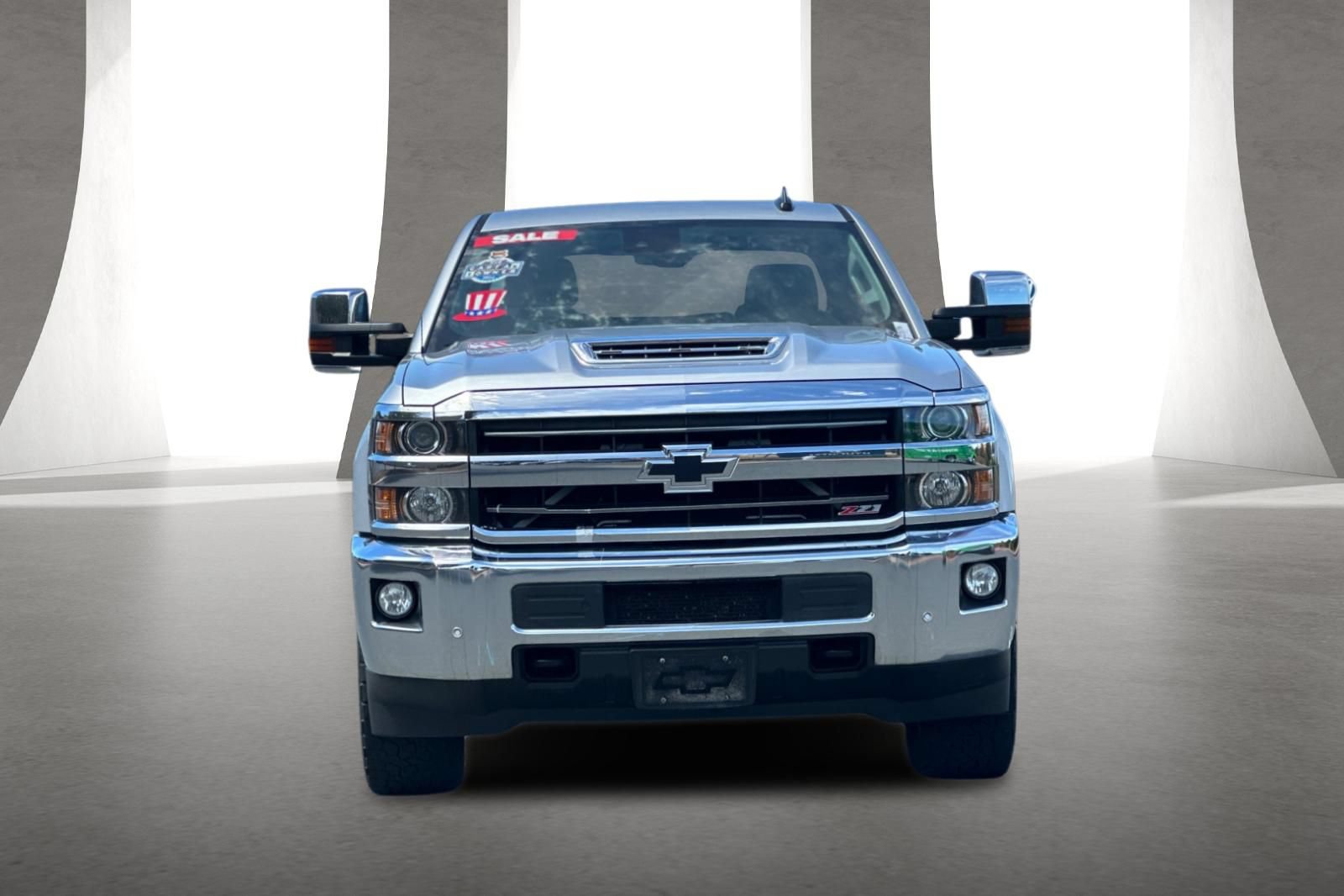 Used 2018 Chevrolet Silverado 2500 LTZ w/ Duramax Plus Package AWD/4WD image 9