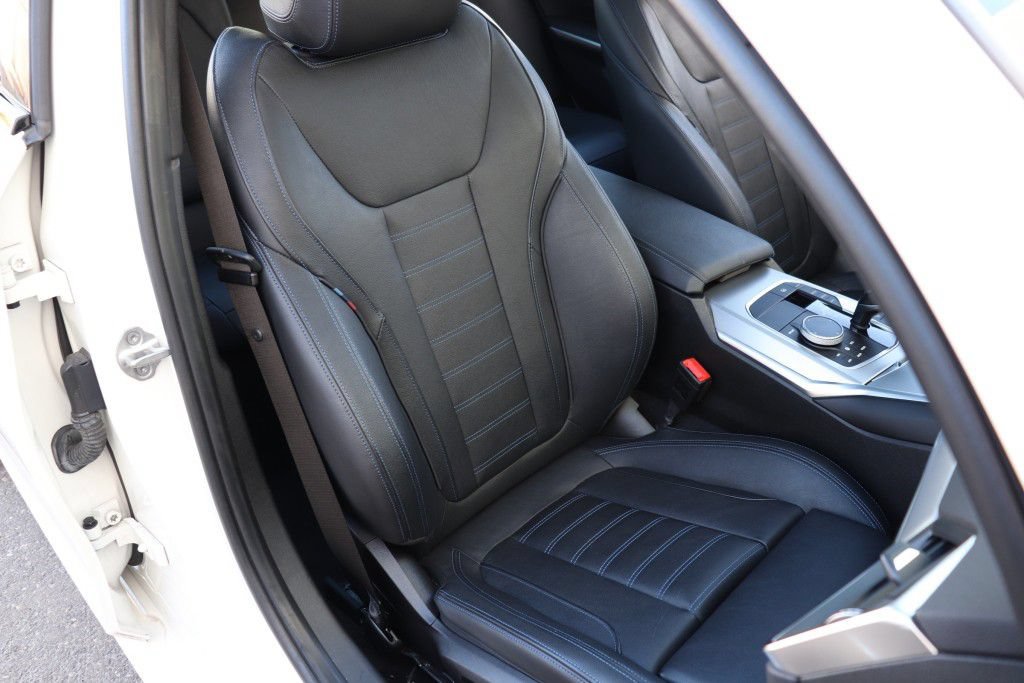Used 2021 BMW M340i xDrive AWD/4WD image 33