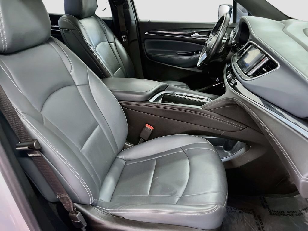 Used 2022 Buick Enclave Premium w/ Surround and Sites Package AWD/4WD image 30