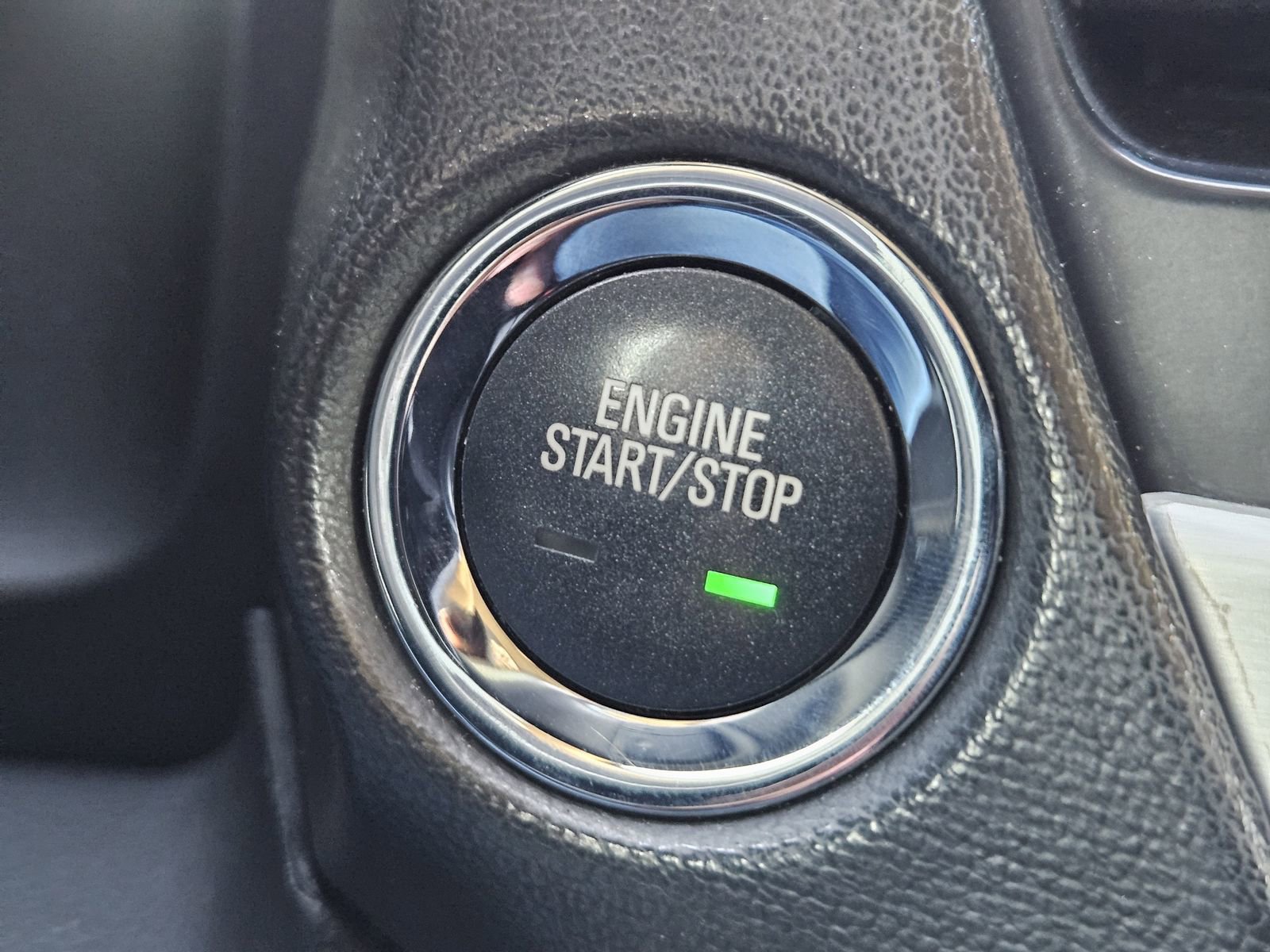 Used 2020 GMC Yukon SLT w/ Premium Edition image 22