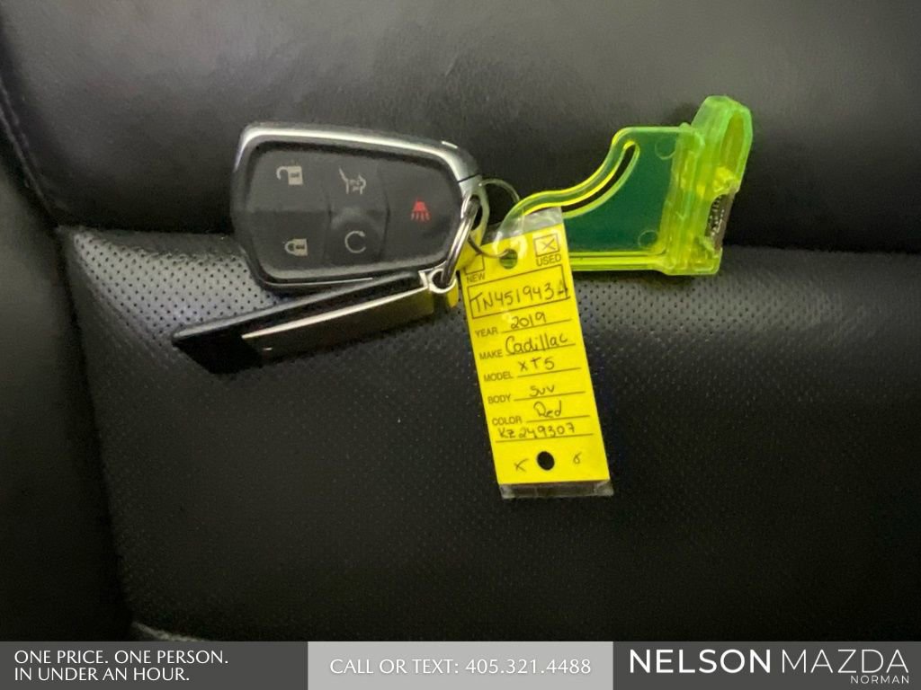Used 2019 Cadillac XT5 Premium Luxury FWD image 41