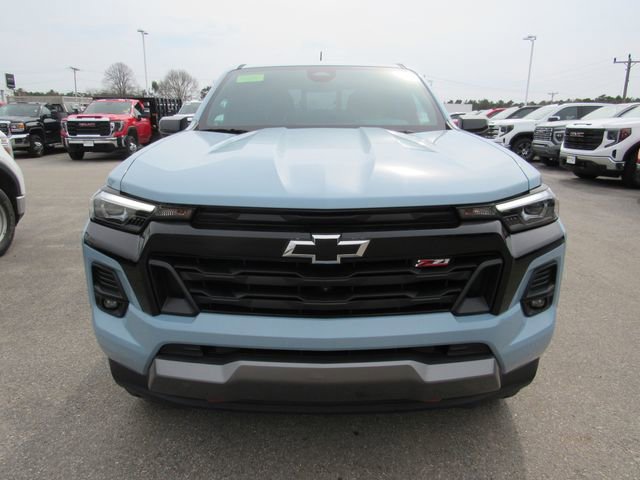 Used 2025 Chevrolet Colorado Z71 w/ Technology Package image 5
