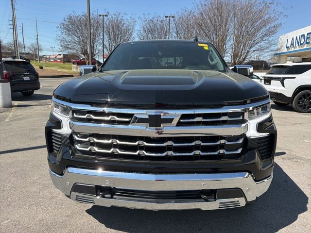 Used 2026 Chevrolet Silverado 1500 LTZ image 9