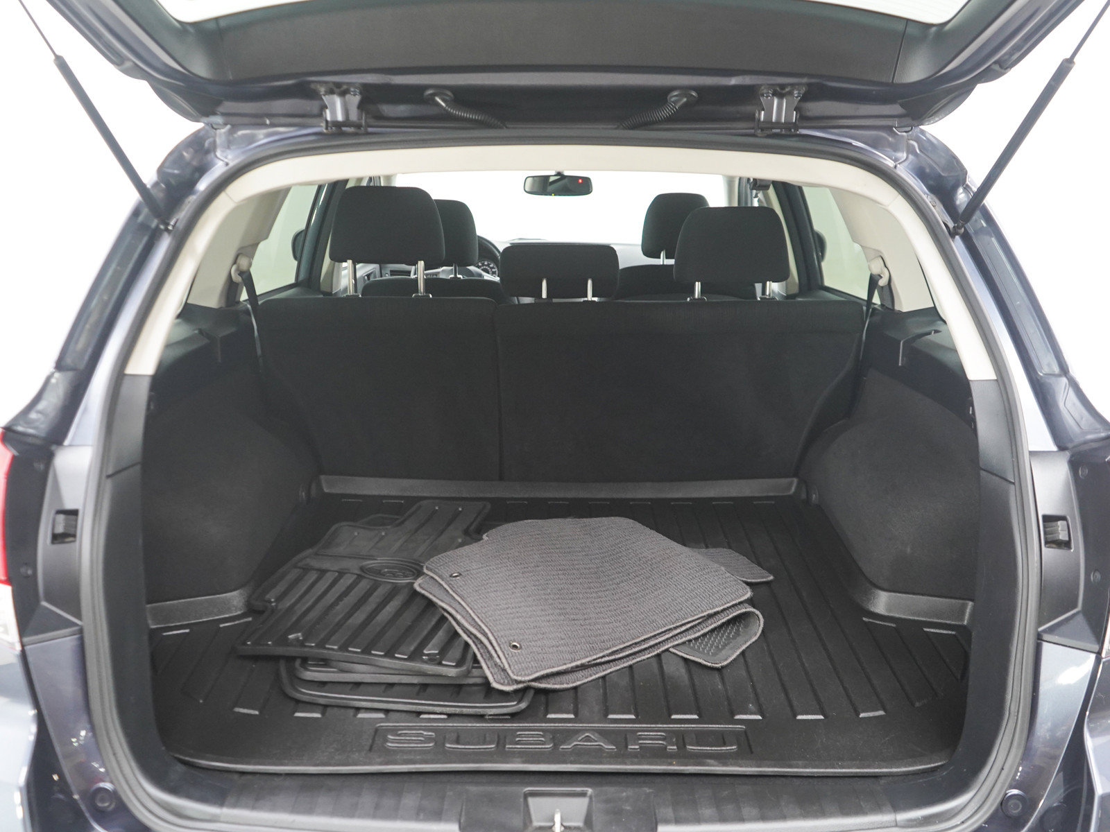 Used 2014 Subaru Outback 2.5i Premium AWD/4WD image 16