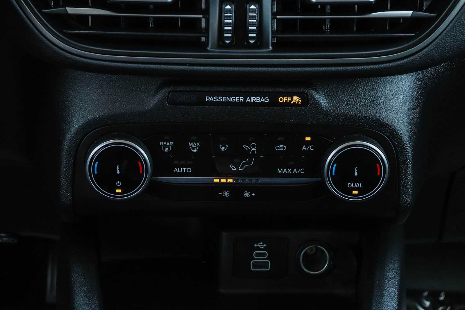 Used 2025 Ford Escape Active FWD image 20