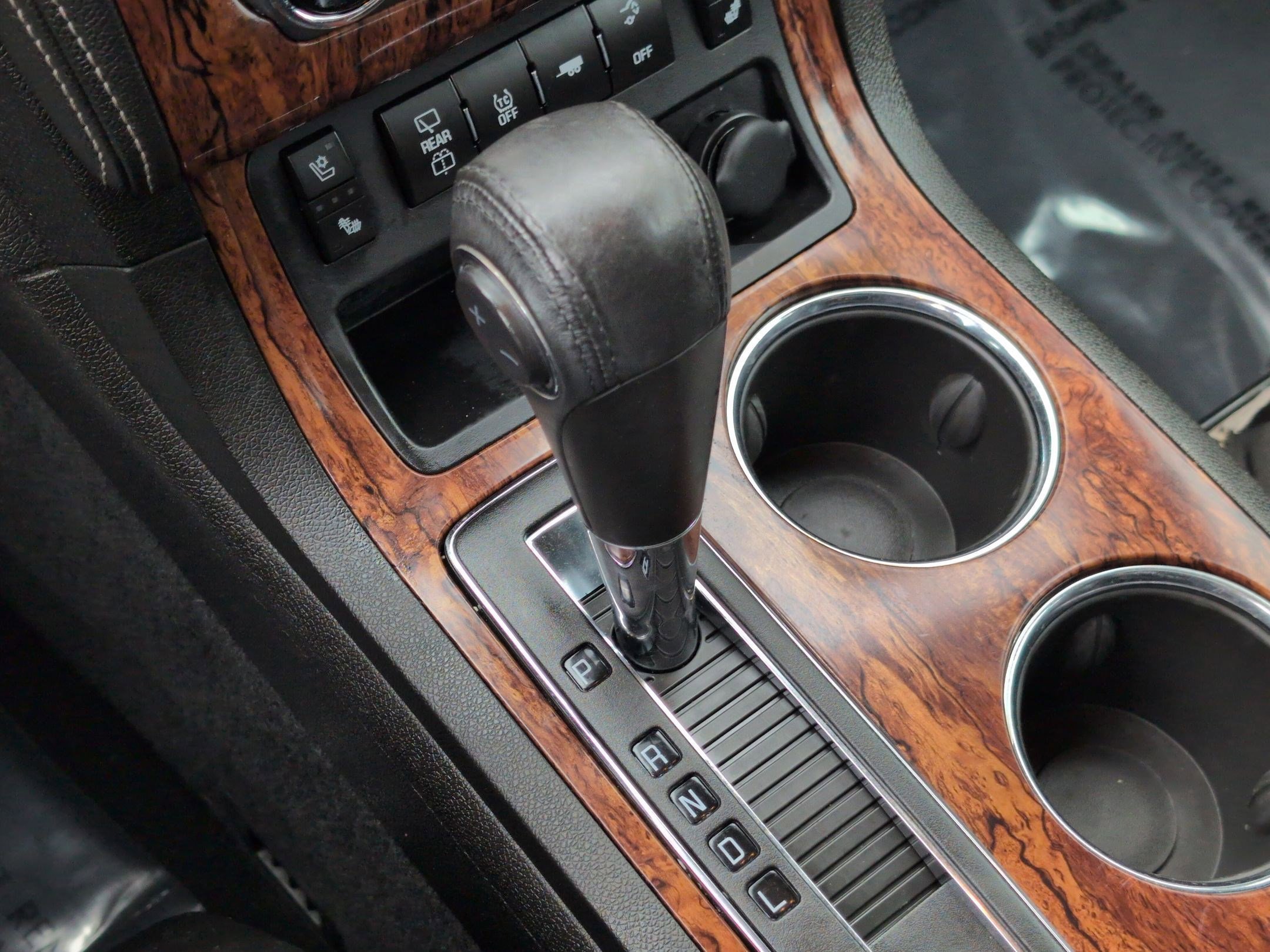 Used 2014 Chevrolet Traverse LTZ image 23