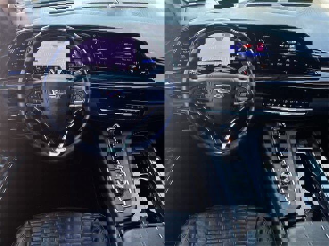 Used 2022 Cadillac Escalade Premium Luxury Platinum image 12