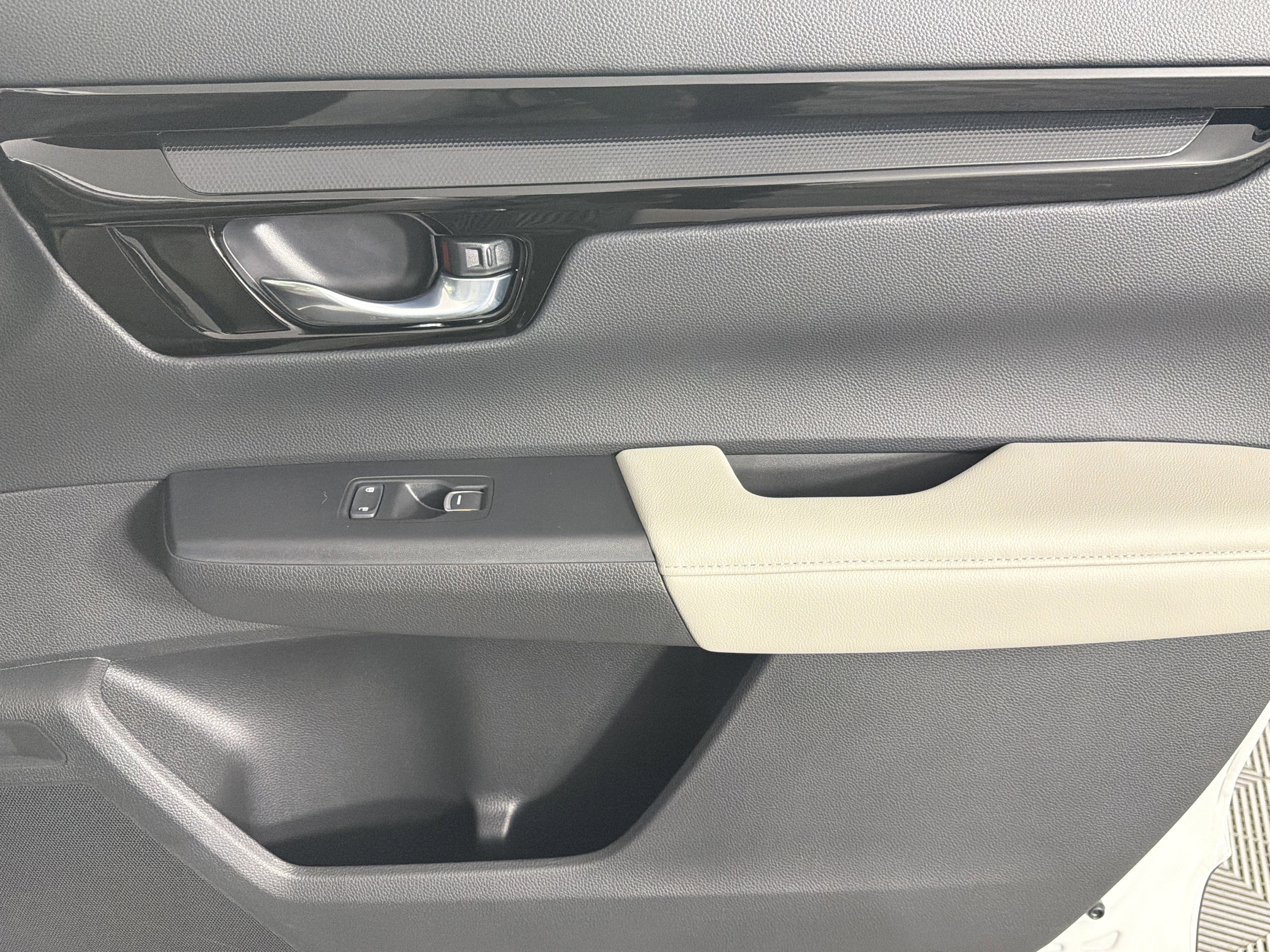 Used 2026 Honda CR-V EX-L image 28