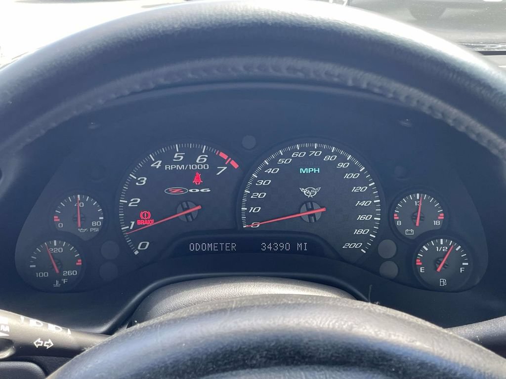 Used 2004 Chevrolet Corvette Z06 w/ Memory Package RWD image 24