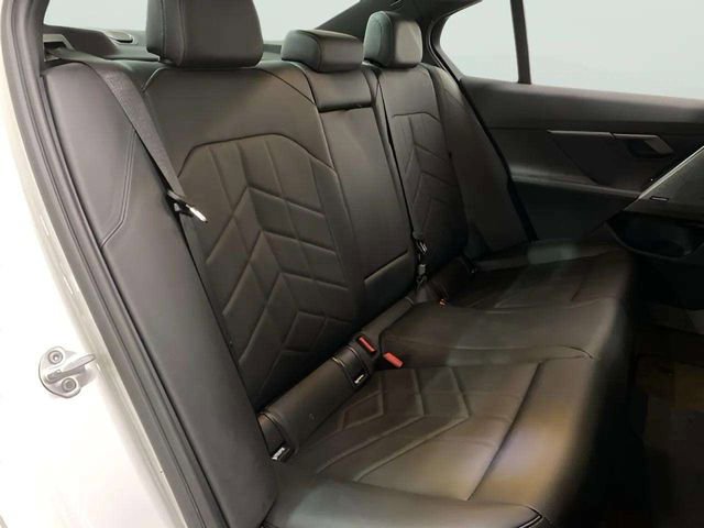 Used 2025 BMW 530i image 38