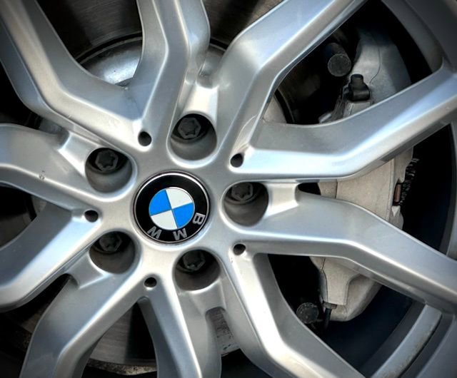 Used 2020 BMW X5 xDrive40i w/ Parking Assistance Package image 14