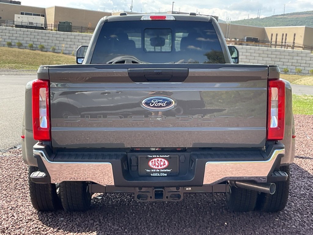 New 2026 Ford F350 XLT image 33