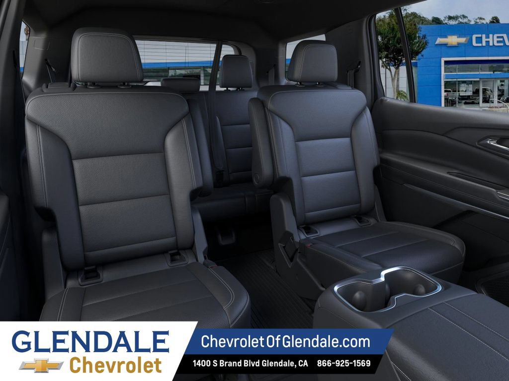 New 2026 Chevrolet Traverse LT w/ LPO, Floor Liner Package FWD image 17