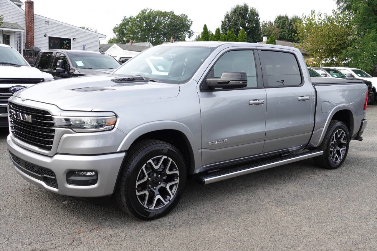 Used 2025 RAM 1500 Laramie w/ Sport Appearance Package