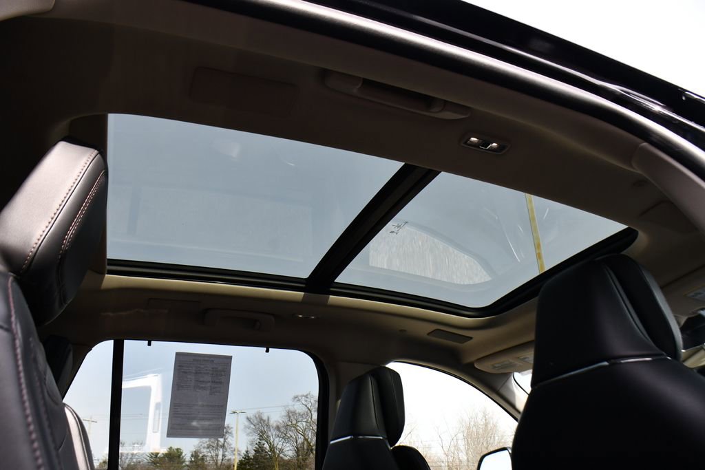 Used 2022 Lincoln Aviator Reserve w/ Equipment Group 201A image 17