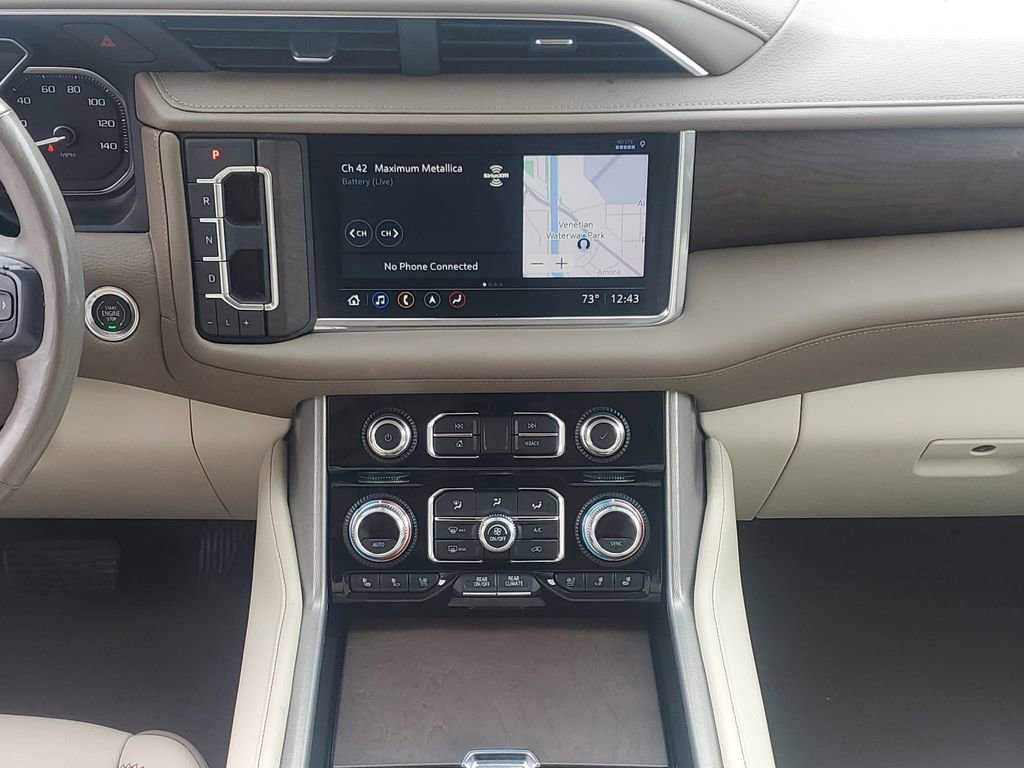 Used 2021 GMC Yukon Denali w/ Denali Premium Package RWD image 17