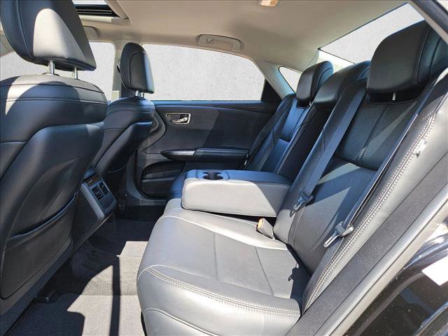 Used 2015 Toyota Avalon XLE Touring w/ Preferred Accessory Package FWD image 18