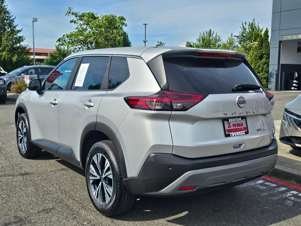 Used 2023 Nissan Rogue SV AWD/4WD image 7