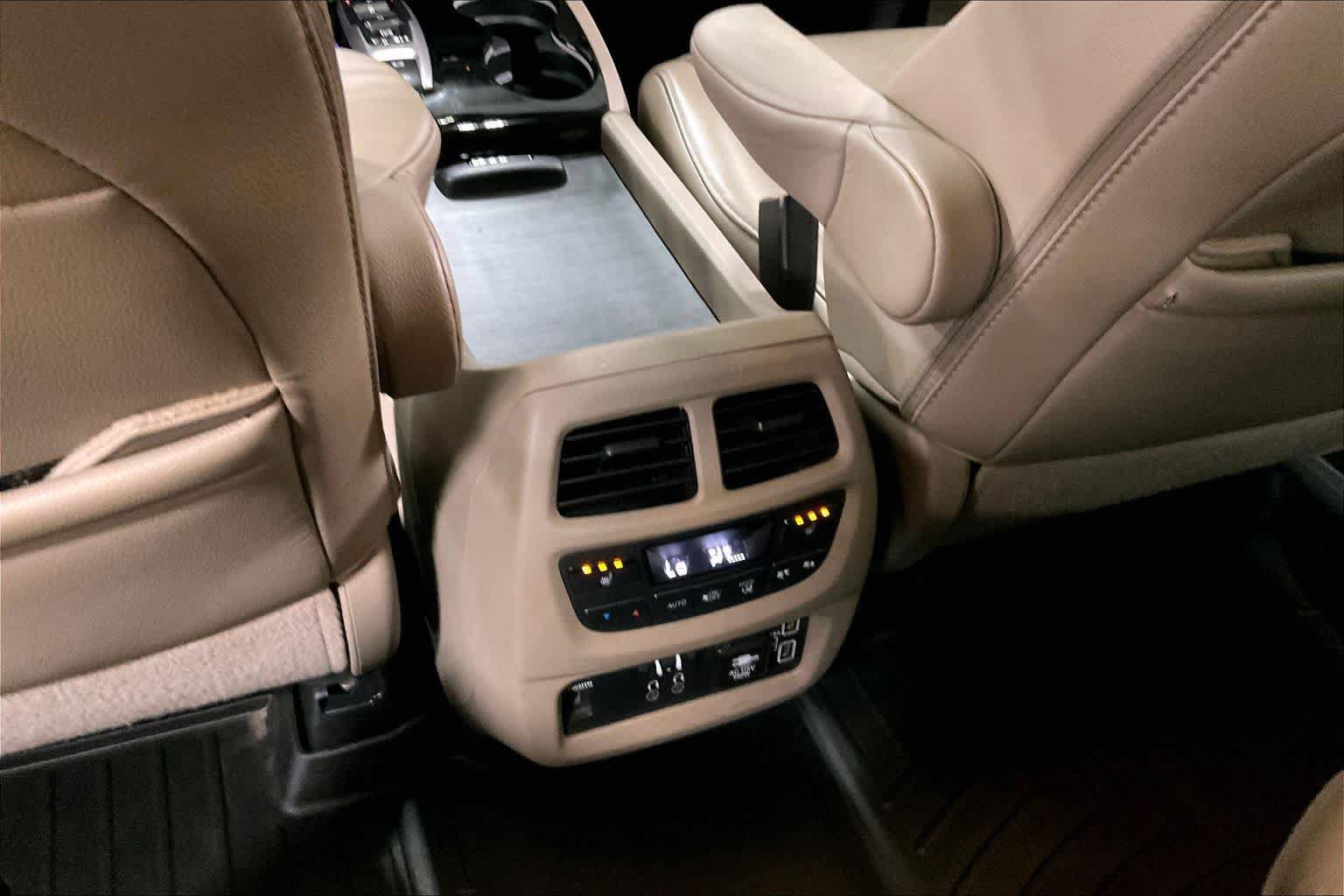 Used 2020 Honda Pilot Elite image 35