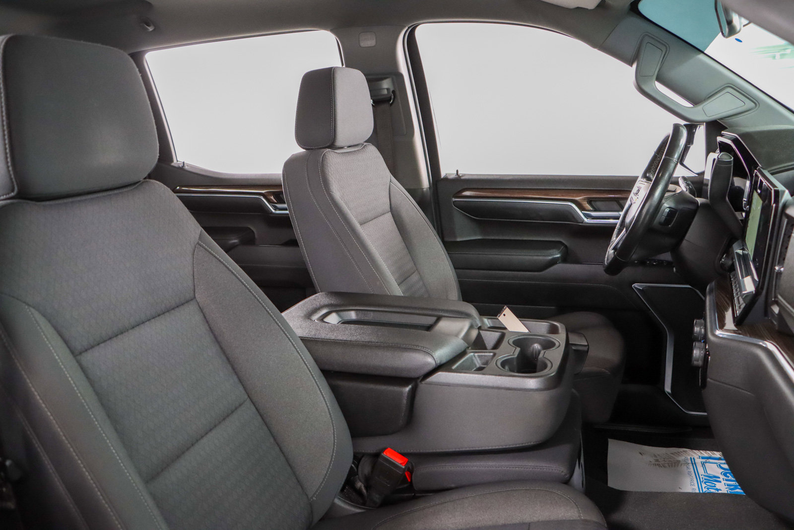 Used 2022 Chevrolet Silverado 1500 LT image 27