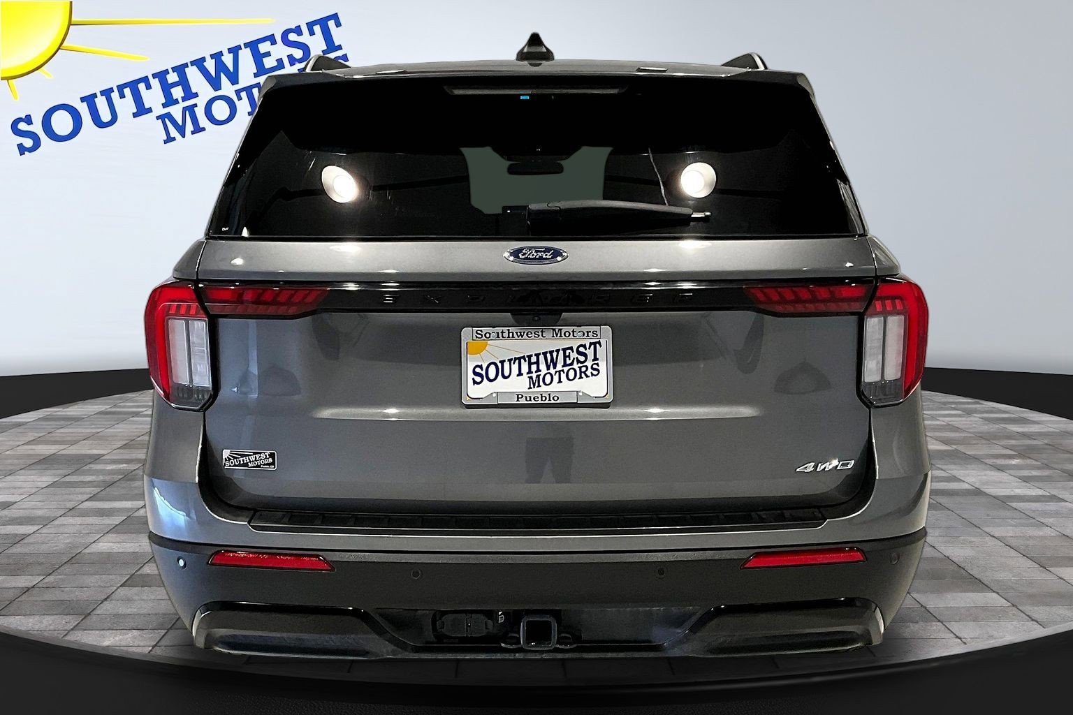 Used 2025 Ford Explorer ST-Line AWD/4WD image 6