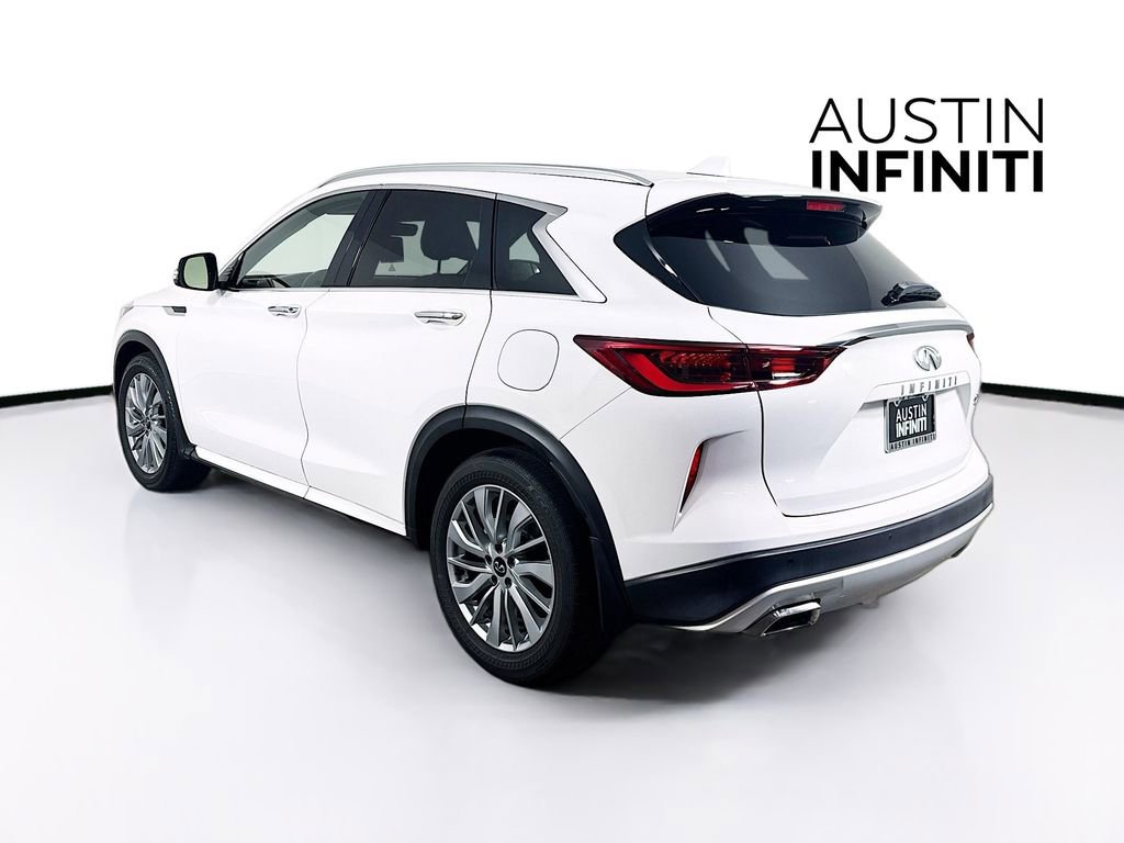 Certified 2023 INFINITI QX50 Luxe FWD image 6