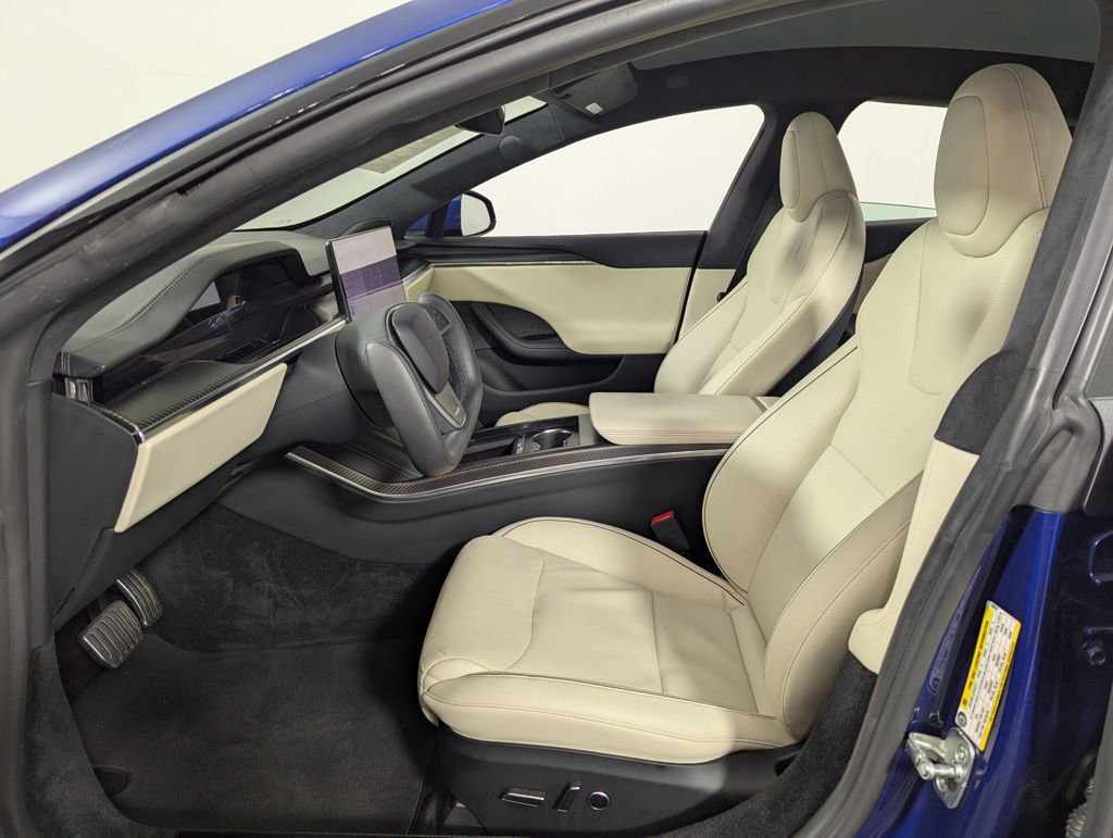 Used 2021 Tesla Model S Plaid image 4