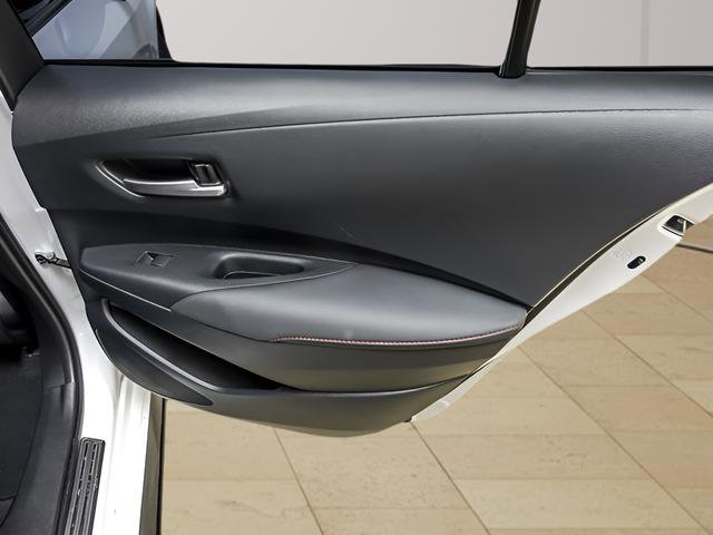 Used 2024 Toyota Corolla XSE FWD image 25