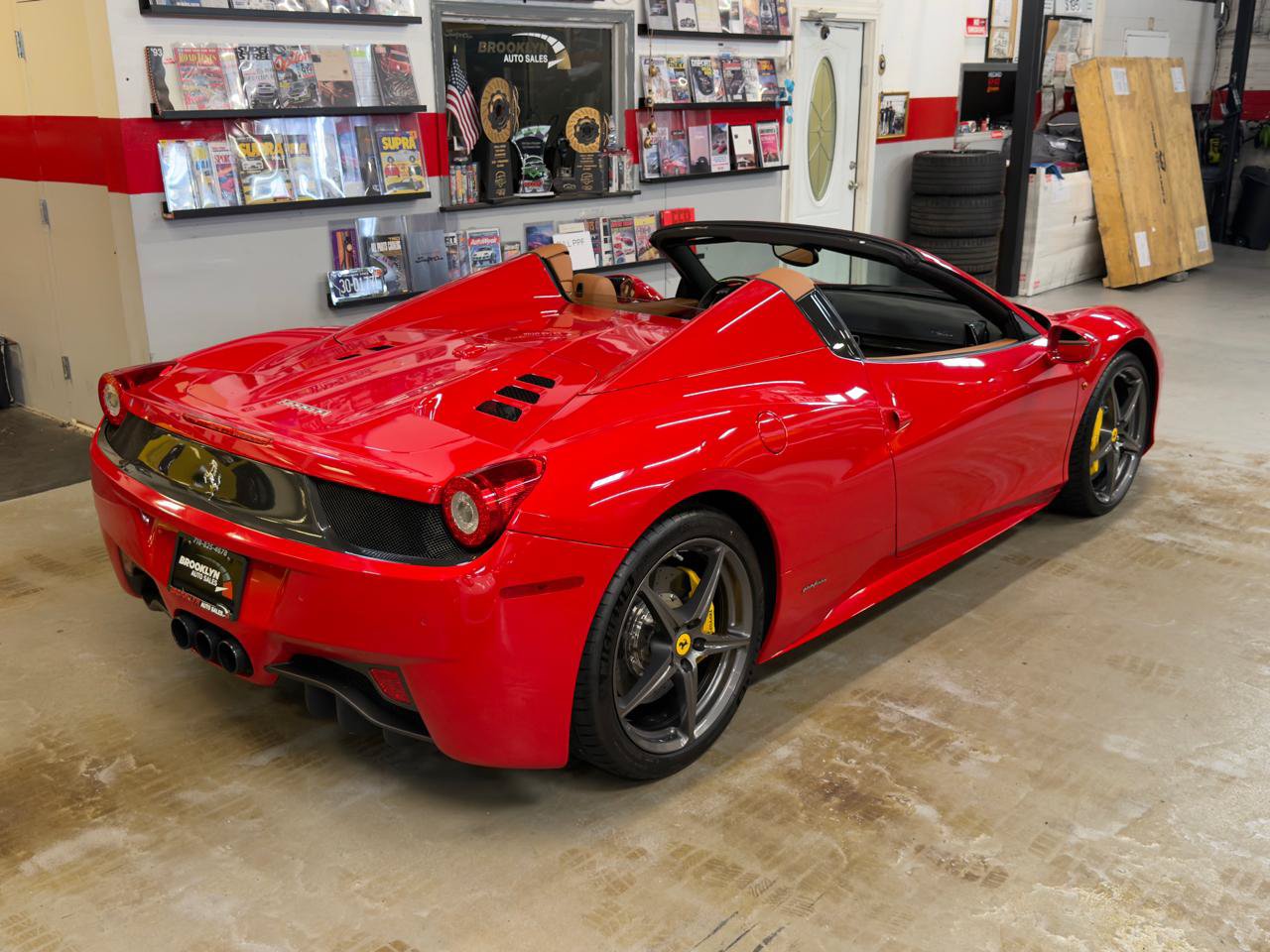 Used 2014 Ferrari 458 Spider RWD image 6