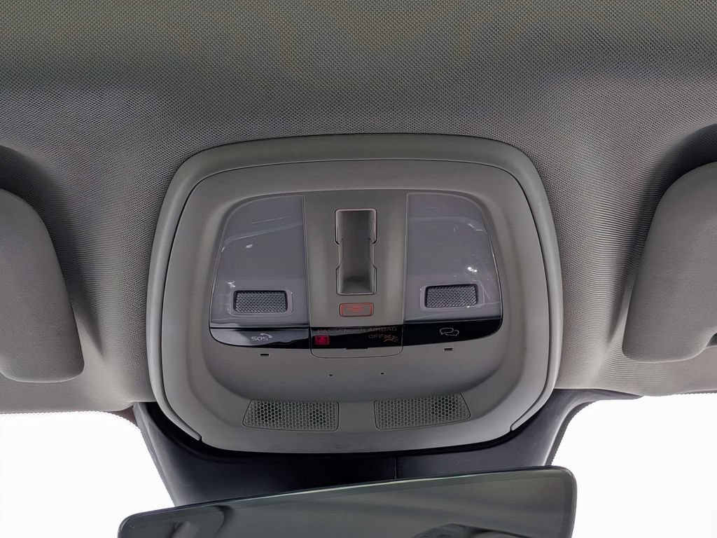 Certified 2023 Volvo S60 B5 Plus FWD image 22