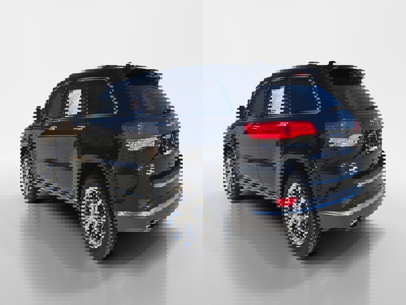 Used 2020 Jeep Grand Cherokee Summit image 5