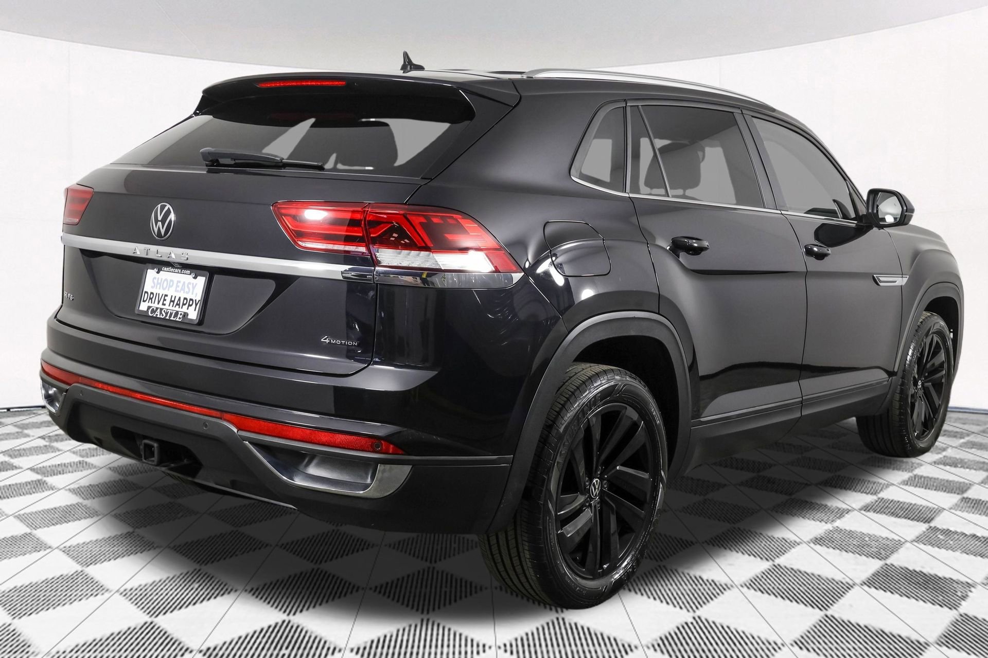 Used 2023 Volkswagen Atlas Cross Sport SE w/ Black Wheel Package AWD/4WD image 14