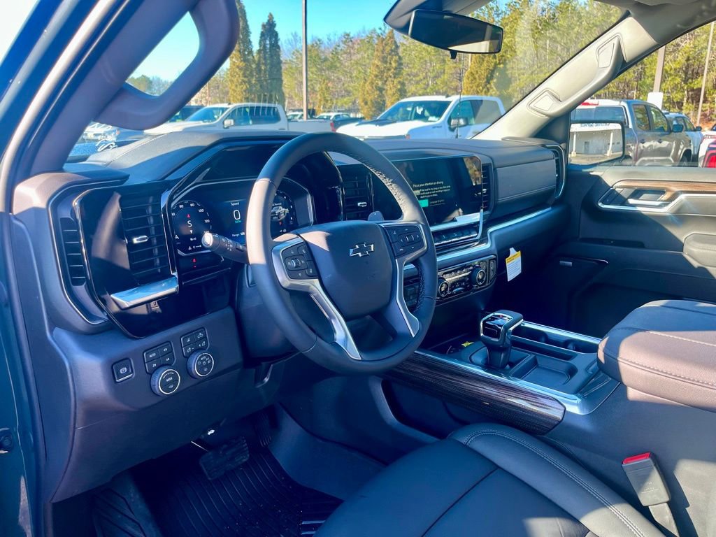 New 2026 Chevrolet Silverado 1500 LT Trail Boss w/ Safety Package image 12