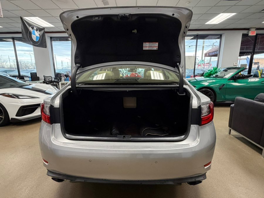 Used 2016 Lexus ES 350 w/ Luxury Package w/Wood Trim image 25