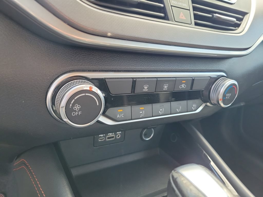 Used 2024 Nissan Altima 2.5 SR FWD image 31