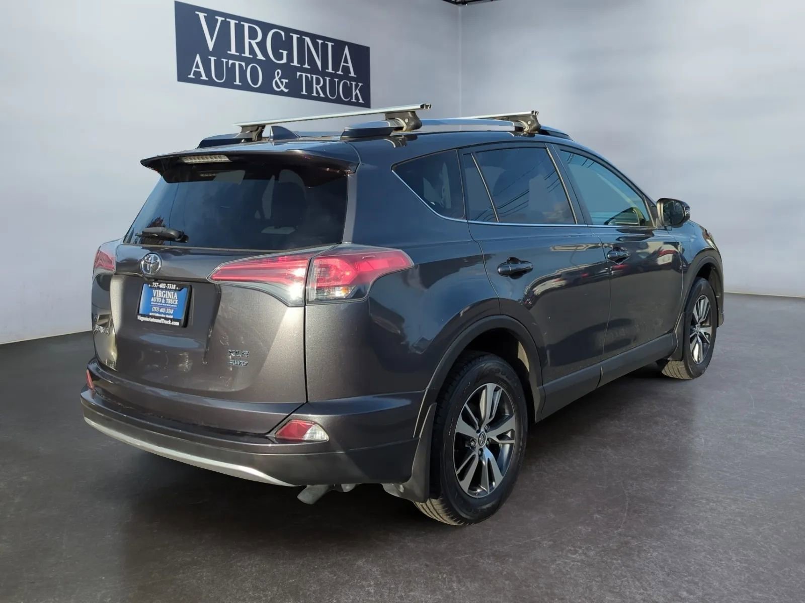 Used 2017 Toyota RAV4 XLE w/ All Weather Liner Package image 10