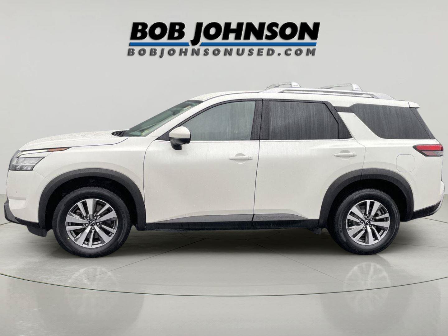 Used 2023 Nissan Pathfinder SL AWD/4WD image 6