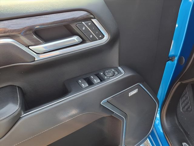 Used 2022 Chevrolet Silverado 1500 LTZ w/ Technology Package AWD/4WD image 16