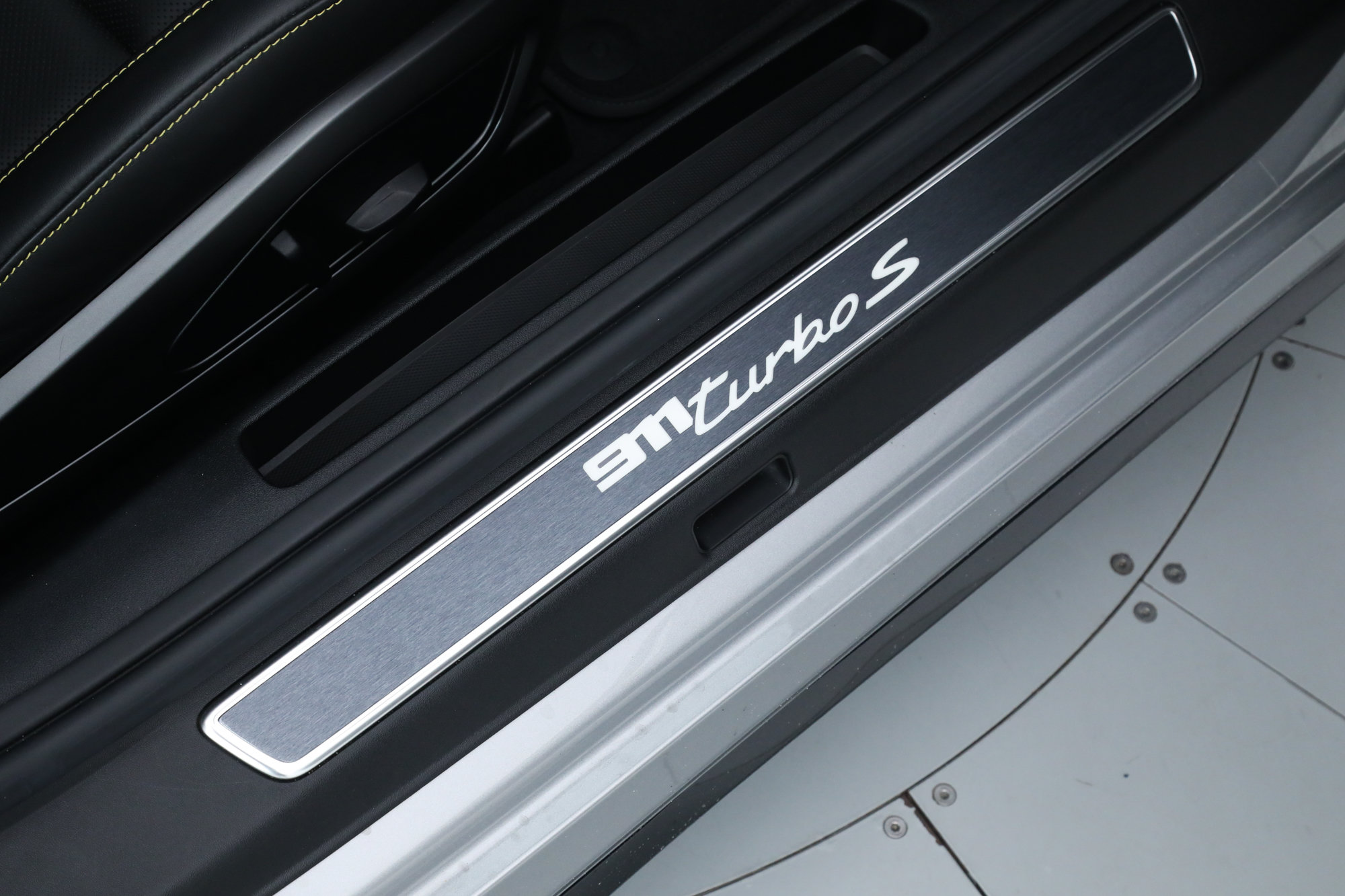 Used 2024 Porsche 911 Turbo S AWD/4WD image 20