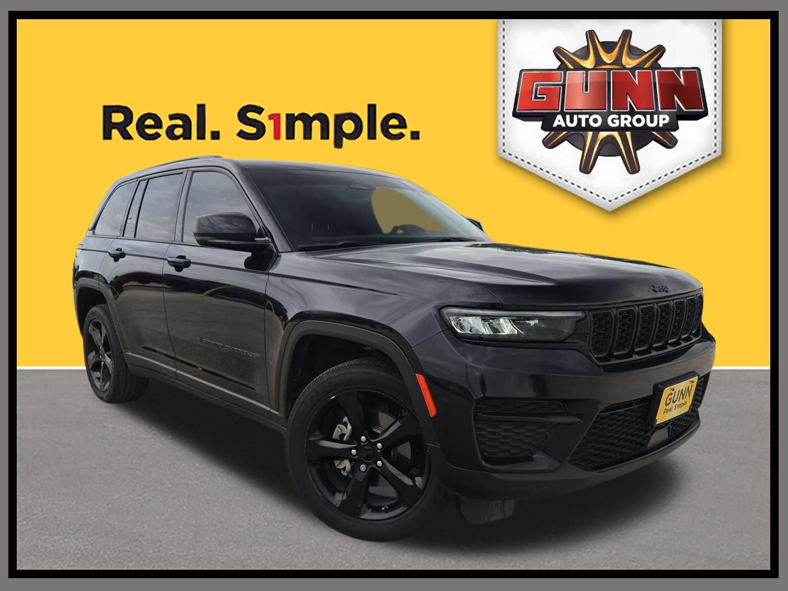 Used 2023 Jeep Grand Cherokee Altitude
