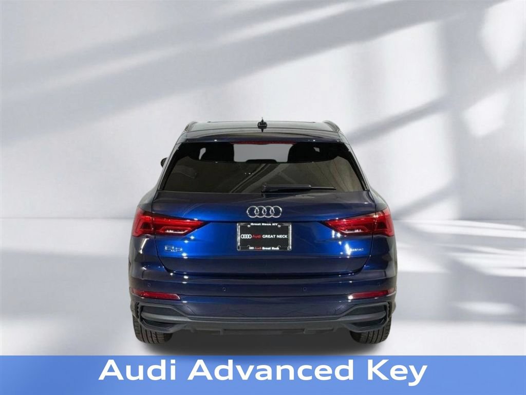Used 2023 Audi Q3 2.0T Premium Plus w/ Premium Plus Package AWD/4WD image 21