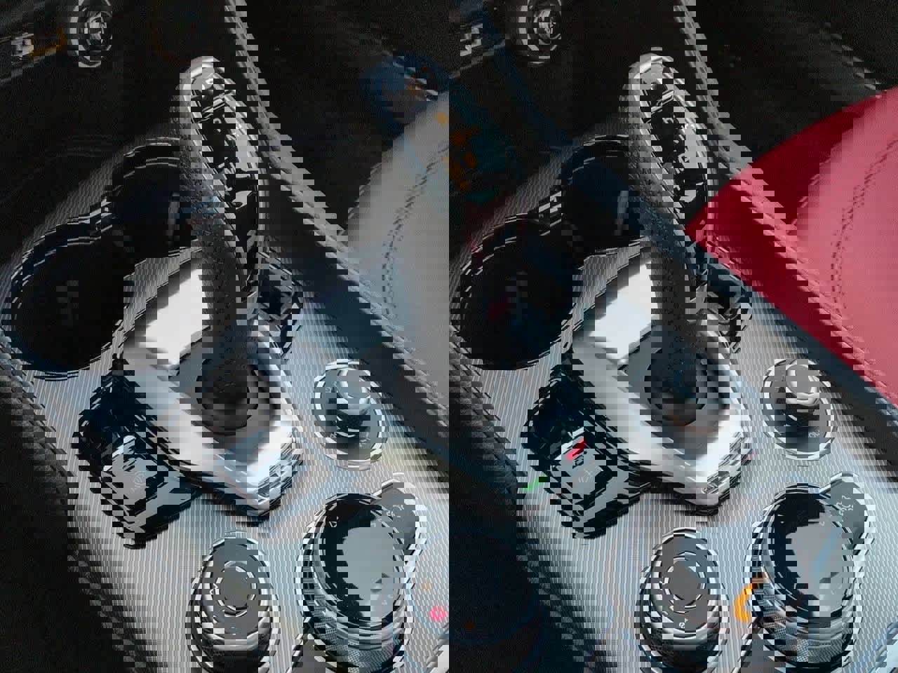 Used 2024 Alfa Romeo Giulia Ti w/ Performance Driving Package image 32