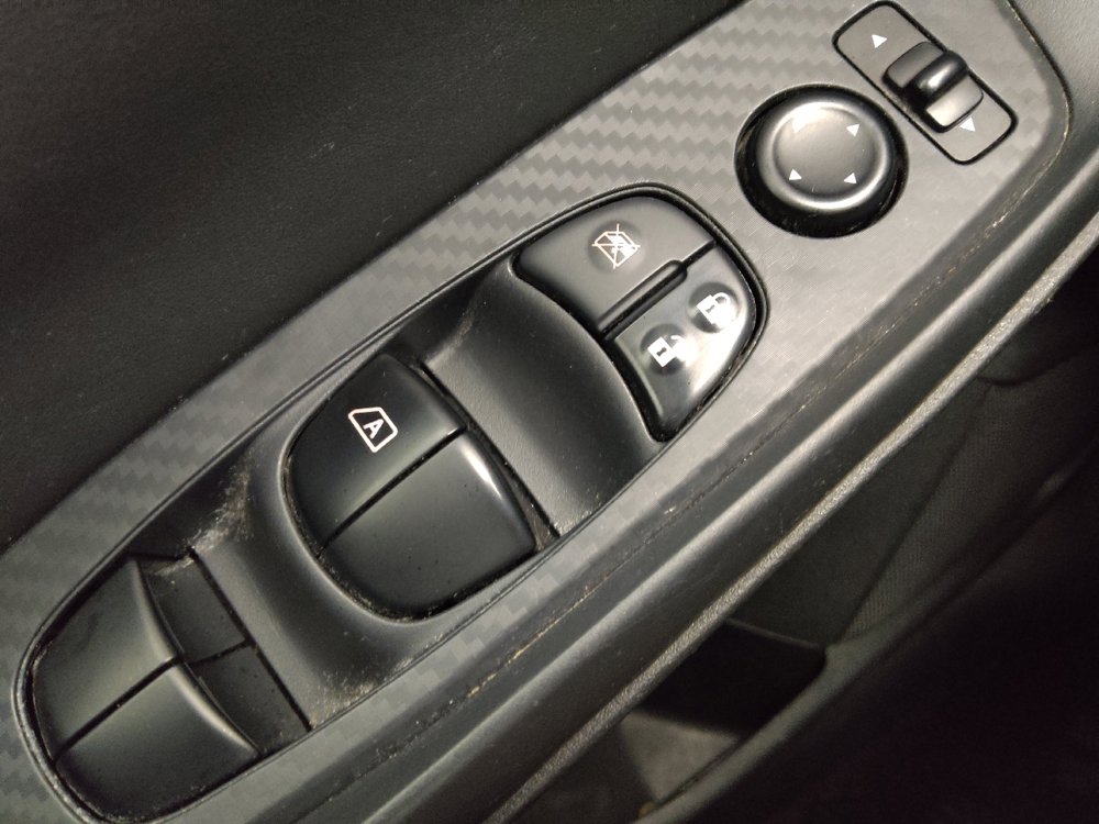 Used 2020 Nissan Sentra SV FWD image 27