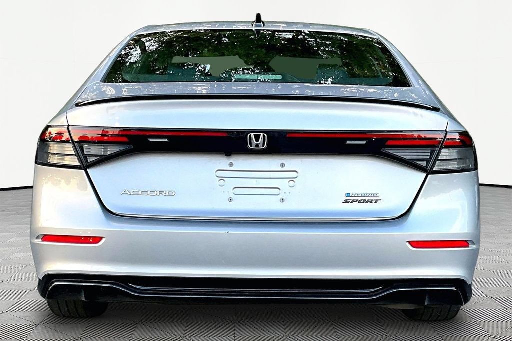 Used 2023 Honda Accord Sport image 7