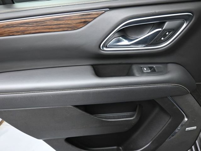 Used 2021 Chevrolet Tahoe Premier w/ Premium Package image 19