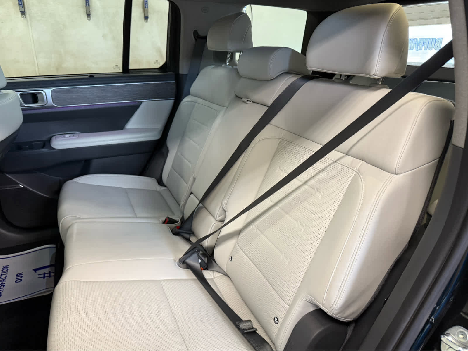 Used 2024 Hyundai Santa Fe Limited image 29