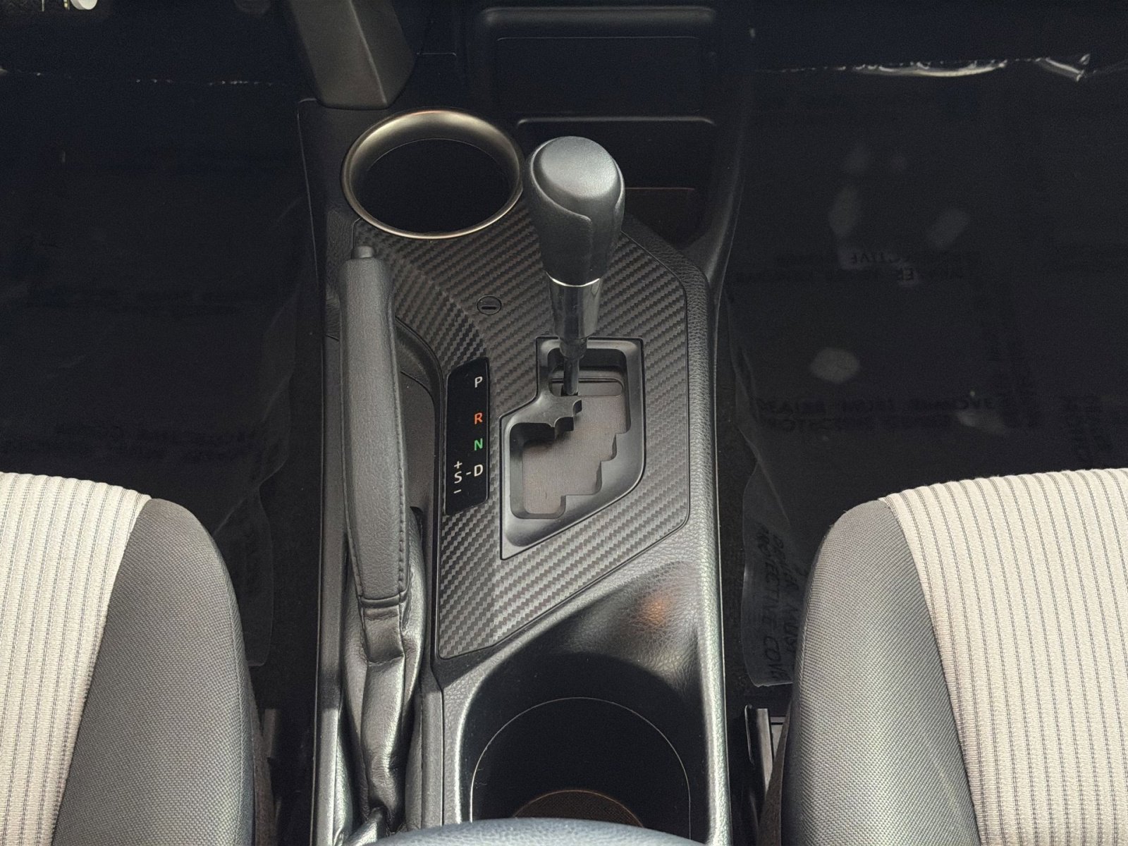 Used 2015 Toyota RAV4 LE image 21